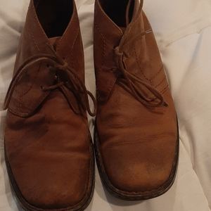 Born brown leather chukka boots
